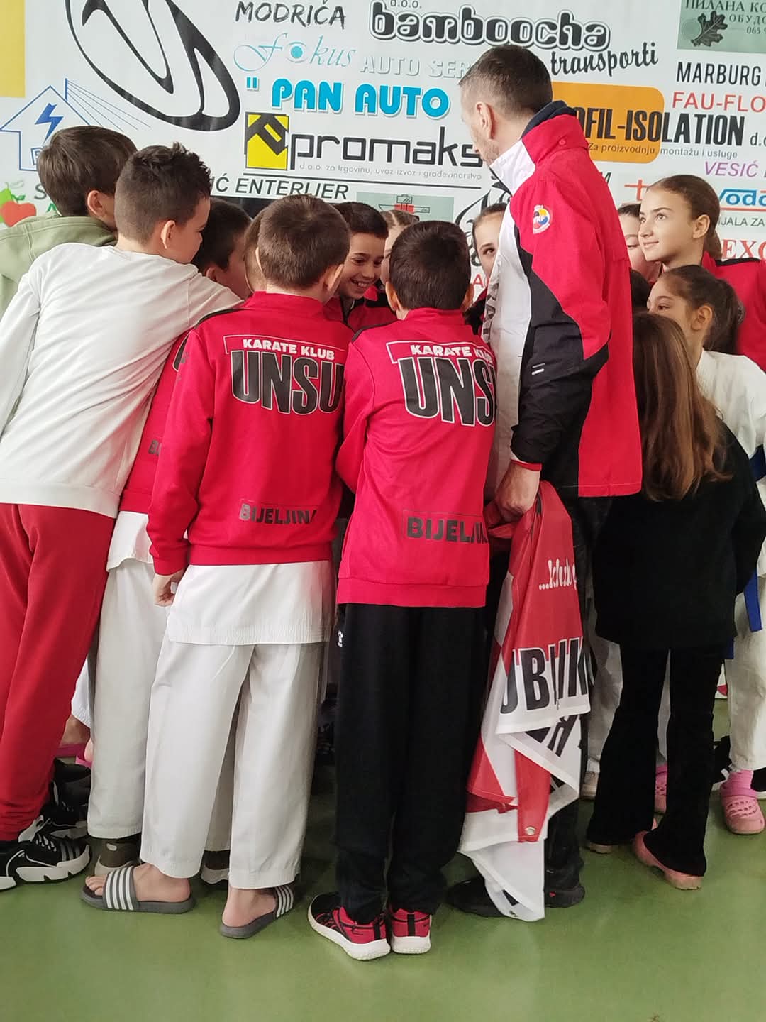 KK UNSU: Pioniri i pionirke zablistali u Modriči na regionalnom prvenstvu