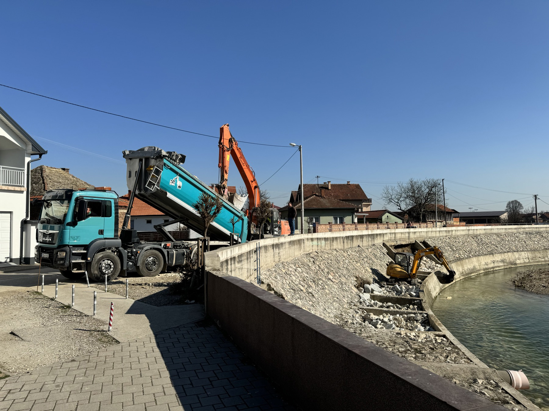 Počela sanacija obaloutvrde na rijeci Janji