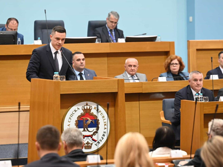 Bukejlović: Donošenje novog ustava nužno da bi se očuvale ustavne nadležnosti