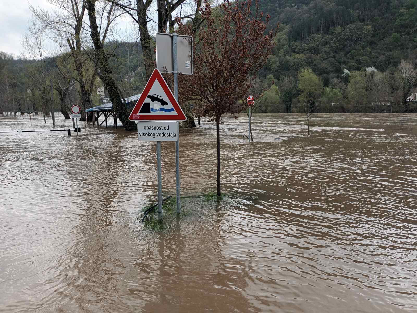 Zvornik: Vodostaji Drine, Sapne i Hoče u blagom smirivanju