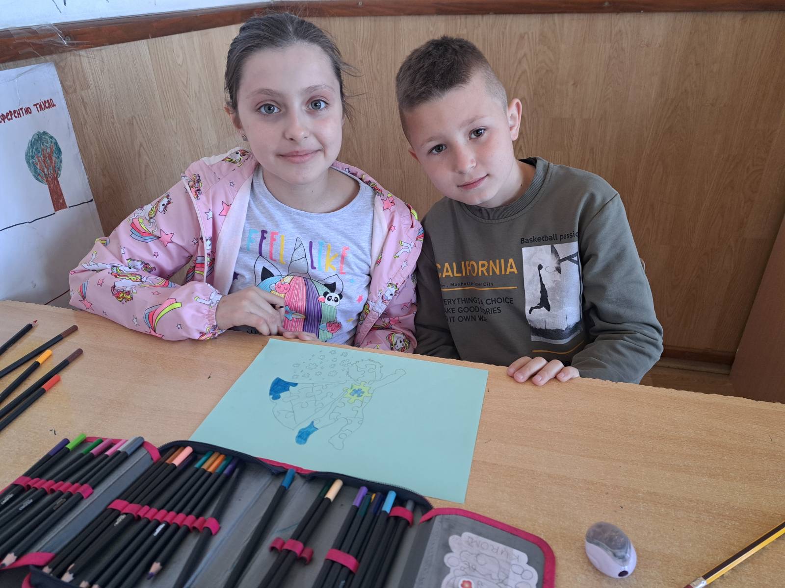 Učenici u Velikoj Obarskoj obilježili Svjetski dan svjesnosti o autizmu (FOTO)
