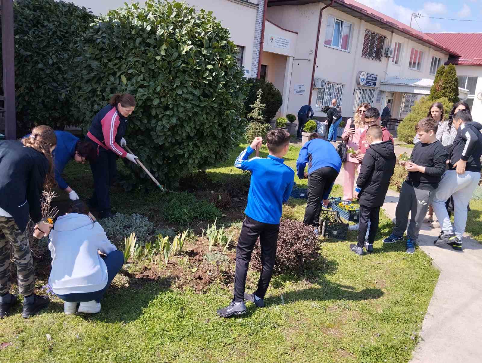 Ekološka svijest kroz obrazovanje: Saradnja škole „Petar Petrović Njegoš” i Grada Bijeljina