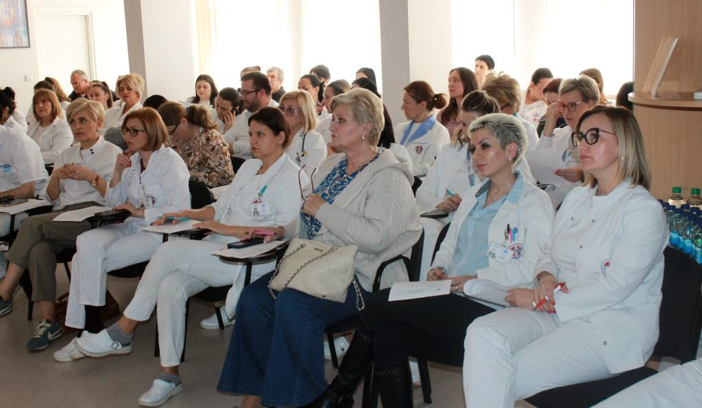 Bijeljina: Održano predavanje o vakcinaciji protiv HPV-a (FOTO)