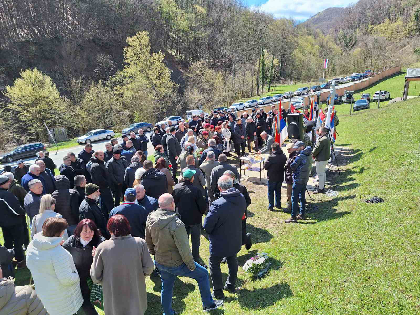 Osveštani spomenici srpskim borcima na Majevici
