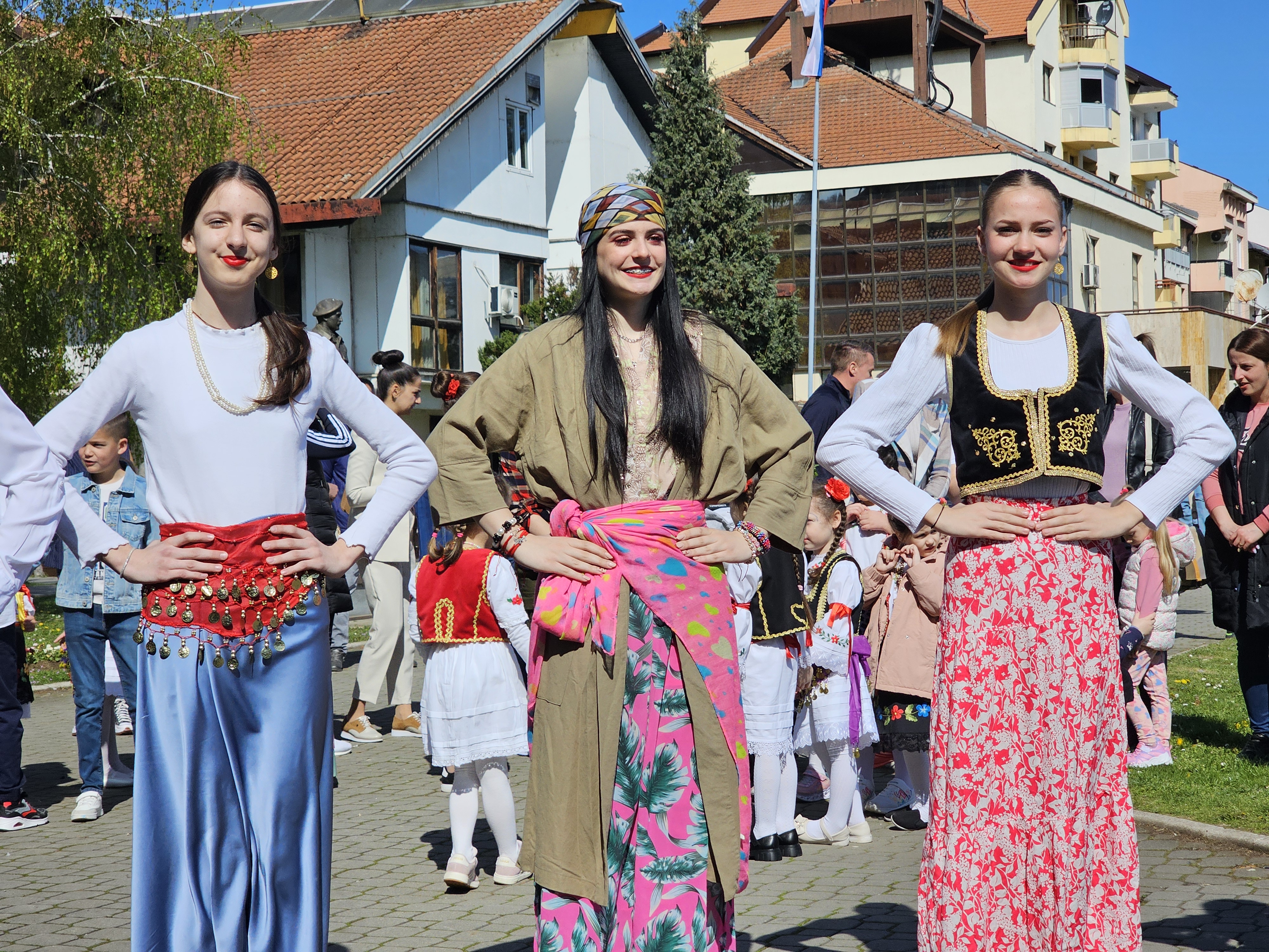 Proslavljena Lazareva subota - Vrbica u Ugljeviku: Igra, pjesma, nošnja i osmijesi FOTO