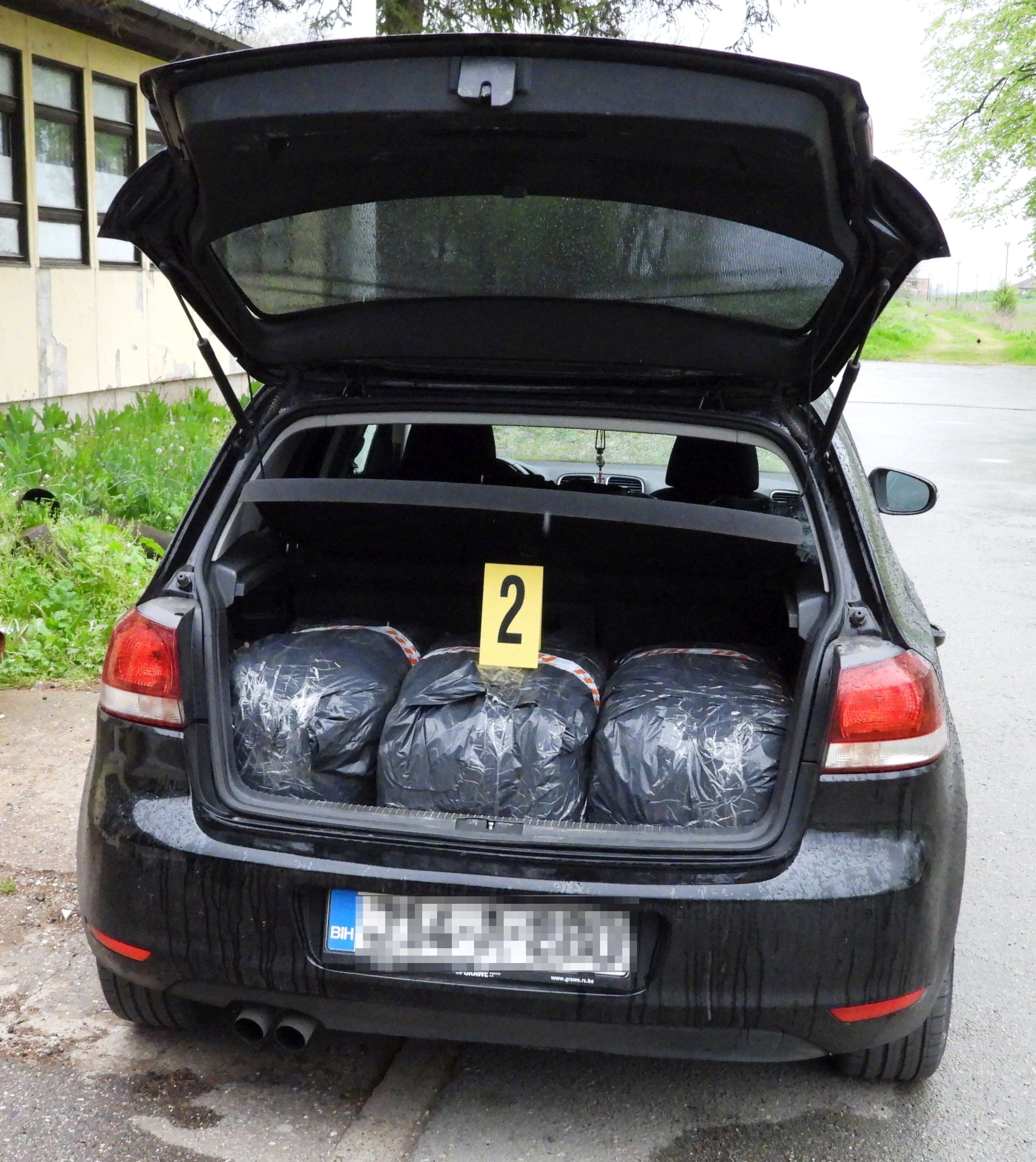 Na području Bijeljine zaplijenjena tekstilna roba