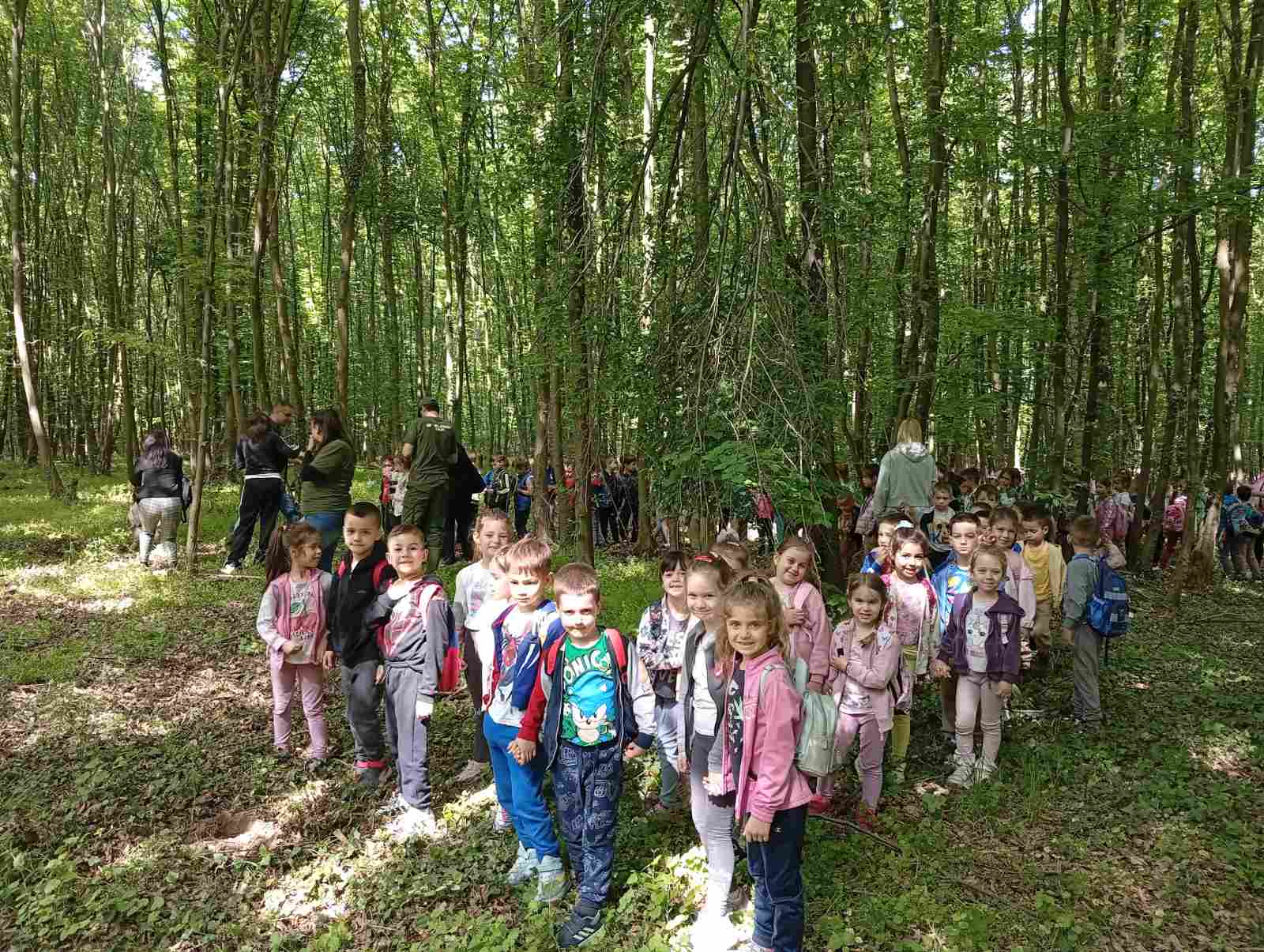 Mališani iz vrtića "Čika Jova Zmaj" u ekološkoj misiji (FOTO)