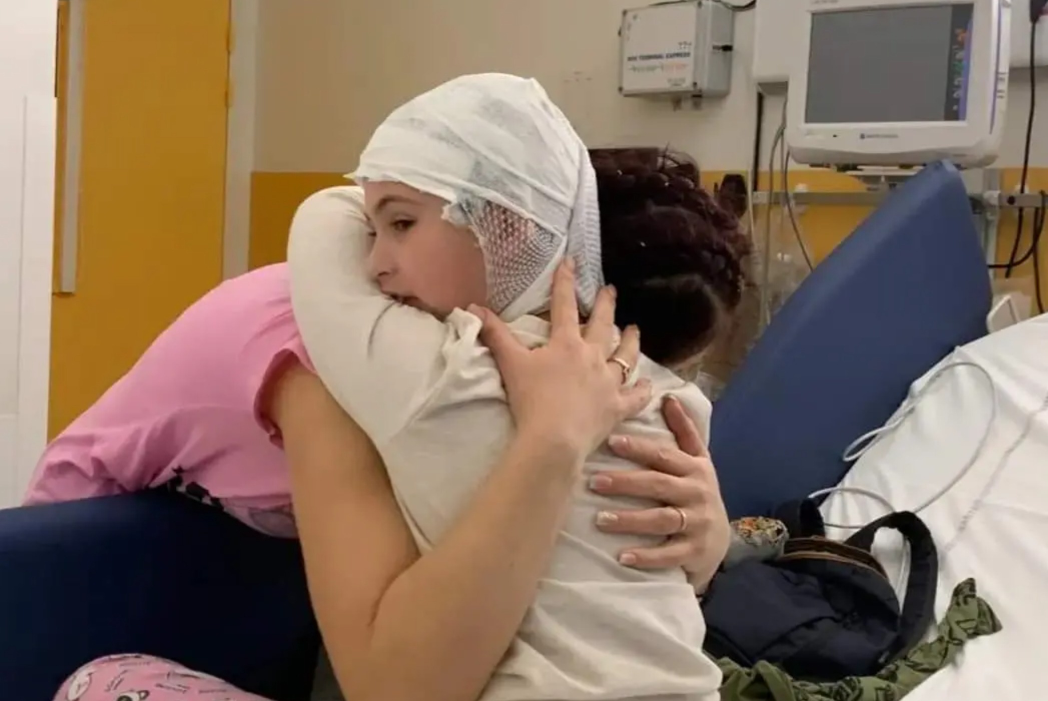 Potrebna dodatna podrška! Ogi putuje u Francusku na liječenje
