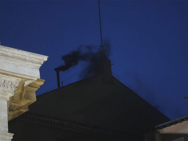 Konklava nije izabrala novog papu