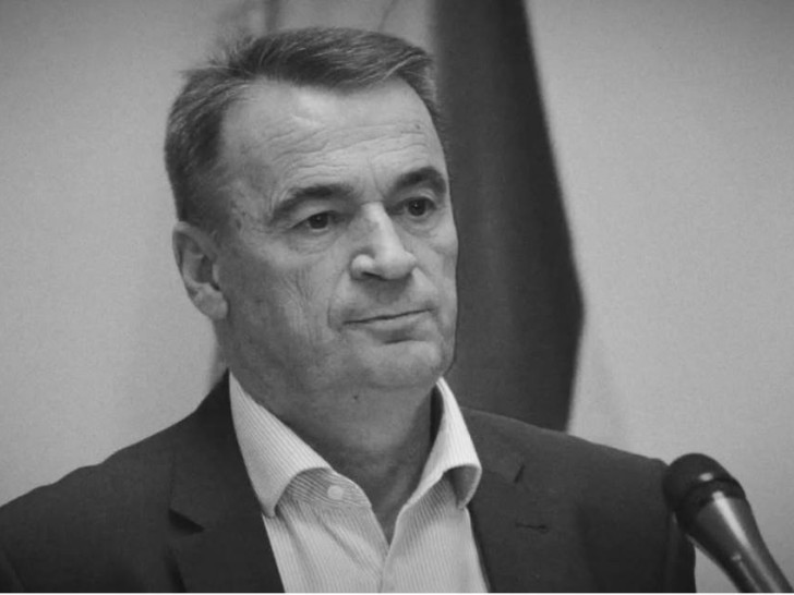Preminuo Milorad Mirčić: Osnivač i potpredsjednik SRS