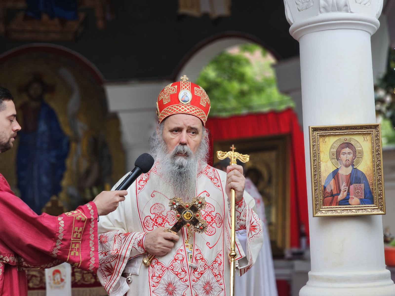 Mitropolit Fotije: Sveti Vasilije Ostroški čini nas velikim i nebeskim