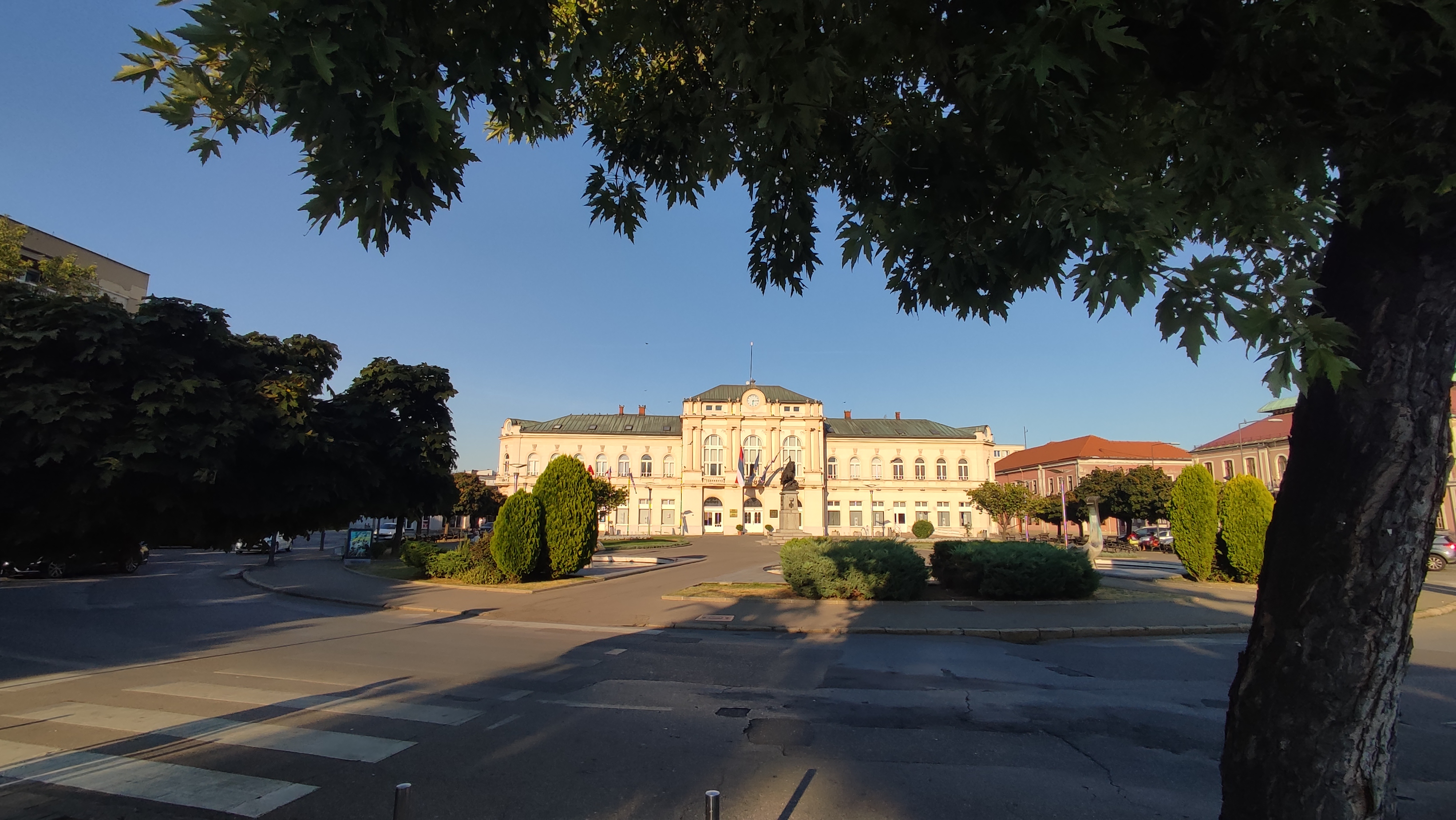 Sutra pretežno sunčano 