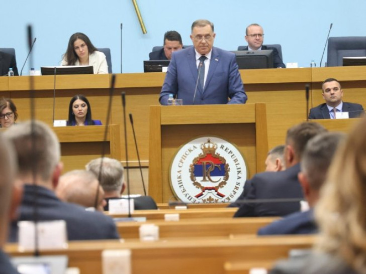 Dodik: Ovo je politička a ne bezbjednosna kriza