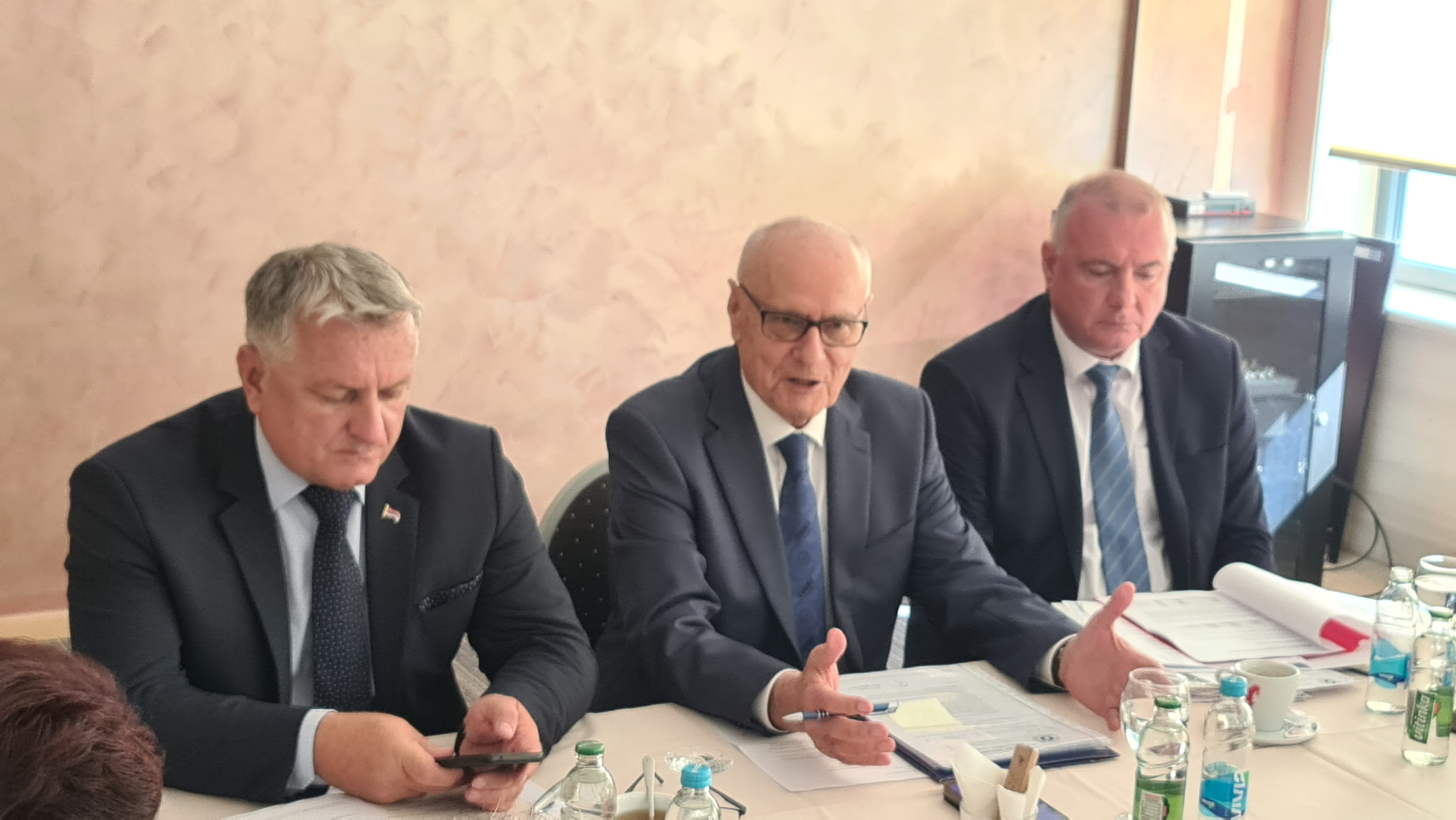 Ratković: Obezbijeđeno 680.000 KM za banjsku rehabilitaciju penzionera