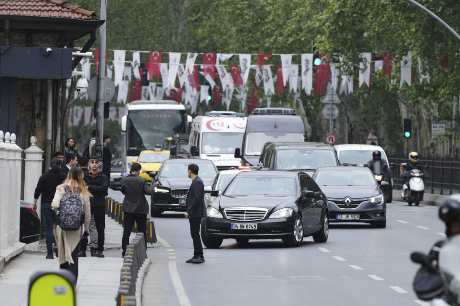 Počeli pregovori Ukrajine i Rusije u Istanbulu: Sjeli za sto poslije tri godine