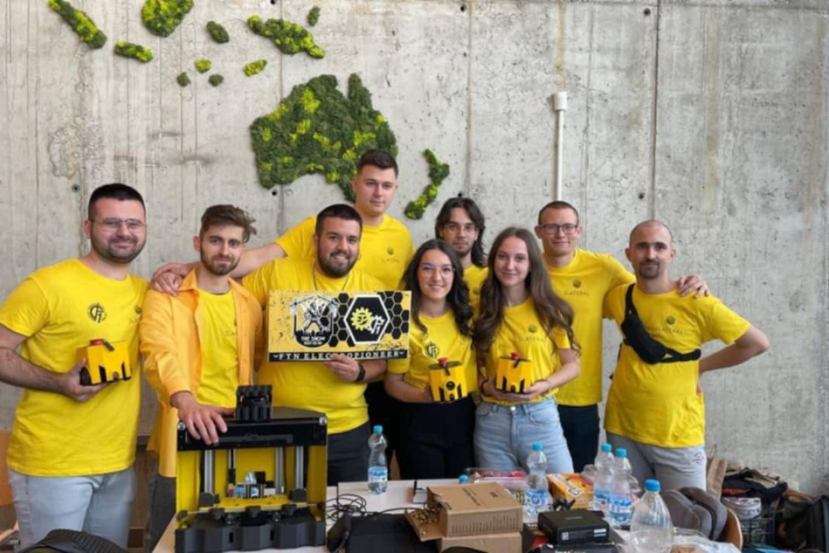 Teslićani sa robotom putuju na takmičenje u Francusku