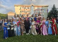Radost maturanata ali i Ugljevičana: Najljepše je đačko doba FOTO