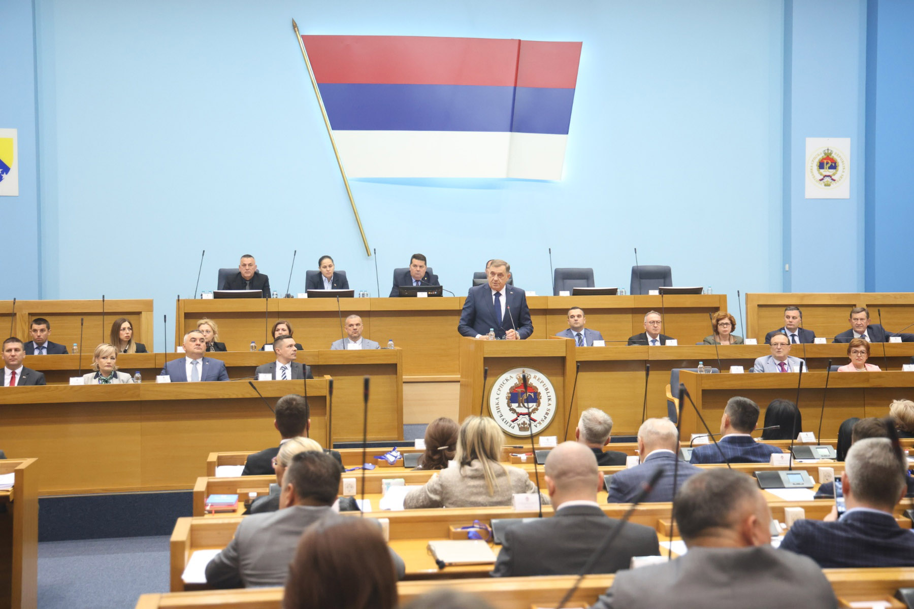 Dodik u NSRS: Vratimo se Dejtonu