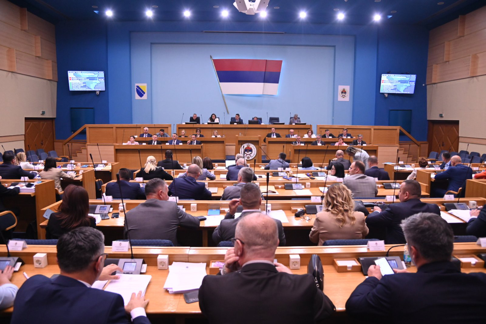 U Srpskoj ukinuto finansiranje političkih stranaka iz budžeta