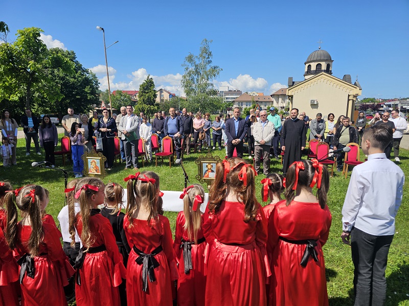 Liturgija i Duhovna akademija u čast Svetih Kirila i Metodija: Ugljevik slavi prosvjetitelje (FOTO)