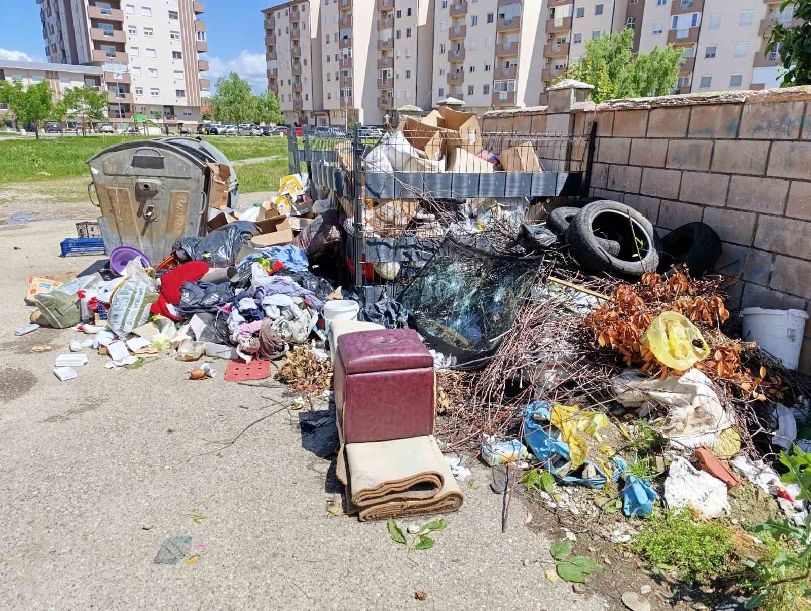 Smeće se gomila, smrad se širi: Stanovnici Intergaja traže hitnu reakciju