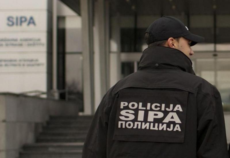 SIPA: Pretresi na 10 lokacija u BiH