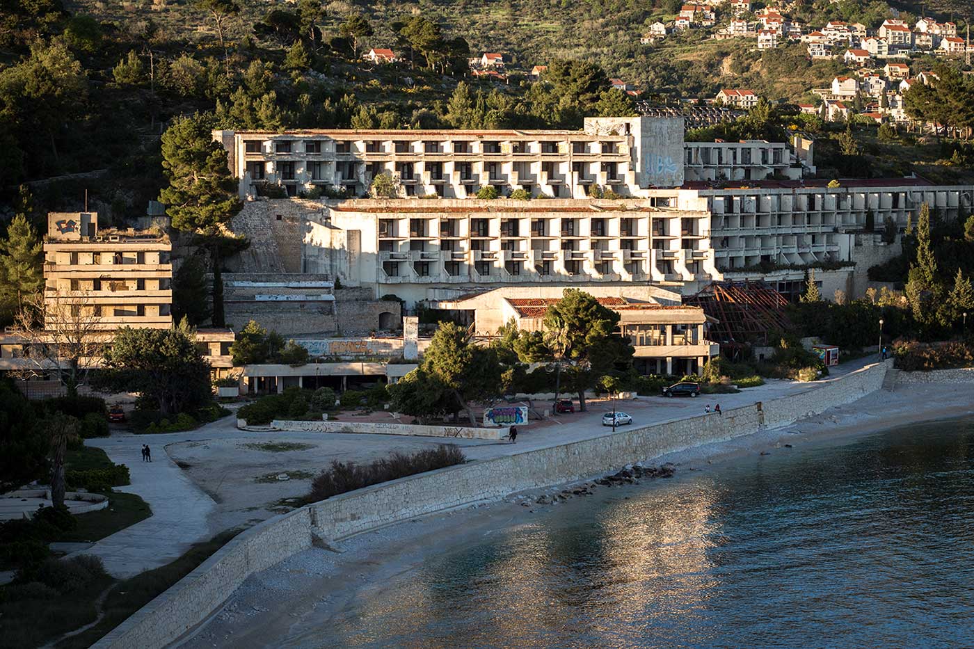 "Jugoslovenski Havaji" - tužna uvala napuštenih hotela
