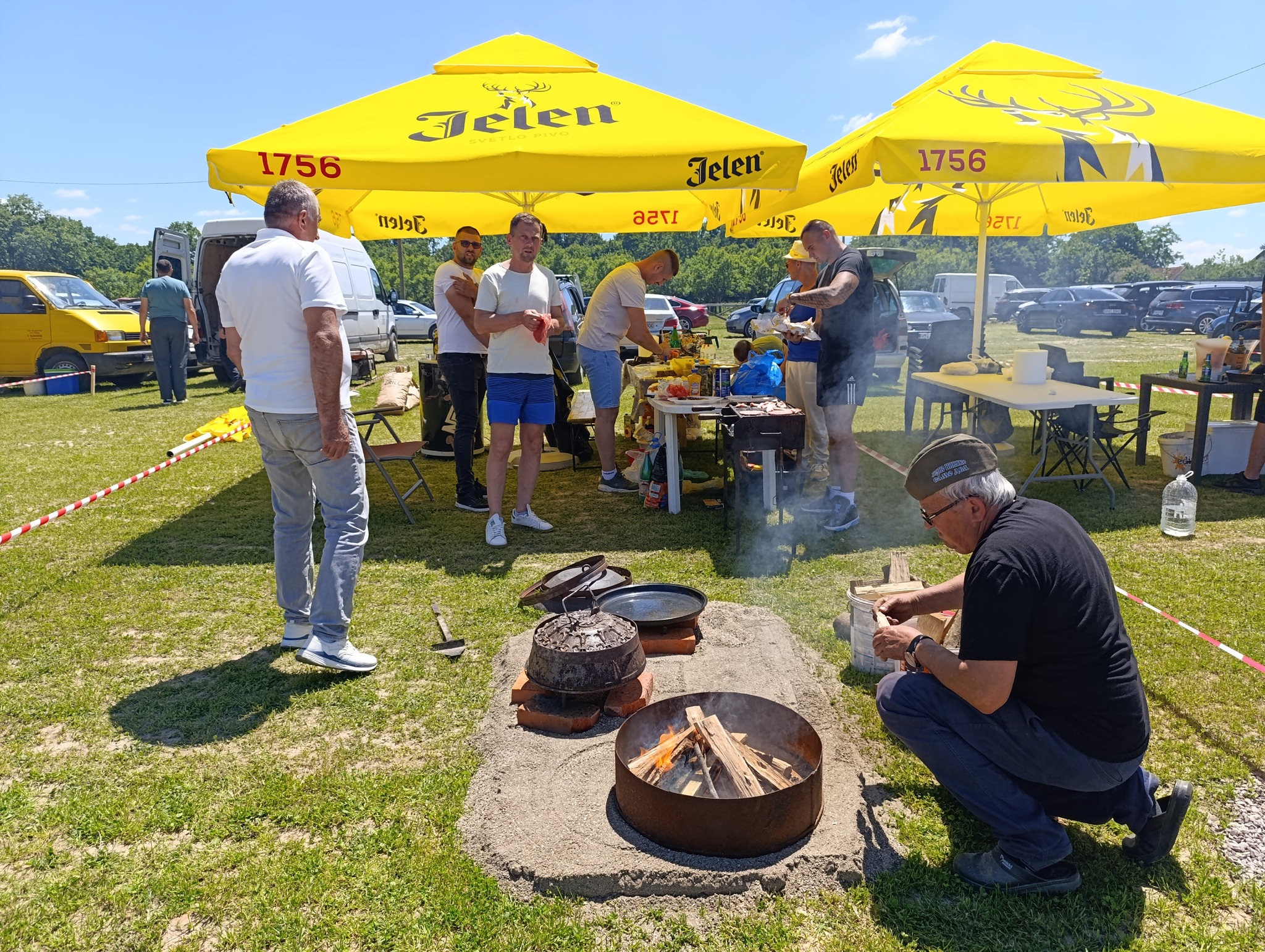 U Čičinom sokačetu otvoren prvi „Sač Fest“ – mirisi tradicionalne kuhinje šire se Semberijom
