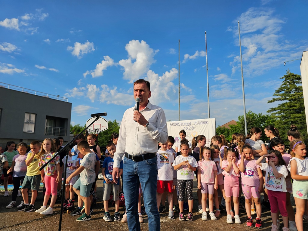 Načelnik Ugljevika sa sugrađanima obilježio Dan biciklizma: Sabrano sve lijepo, zdravo i korisno