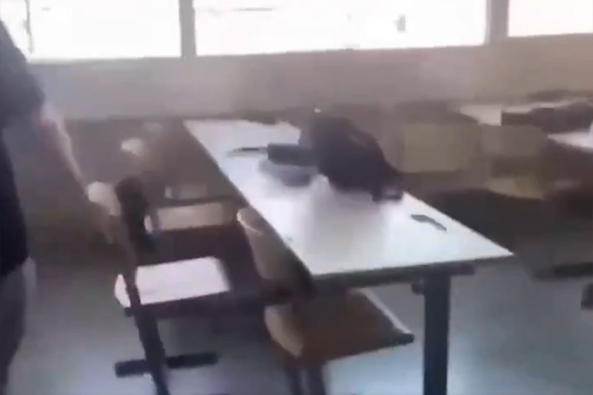 Objavljen snimak iz škole u Gracu iz jedne od učionica (VIDEO)