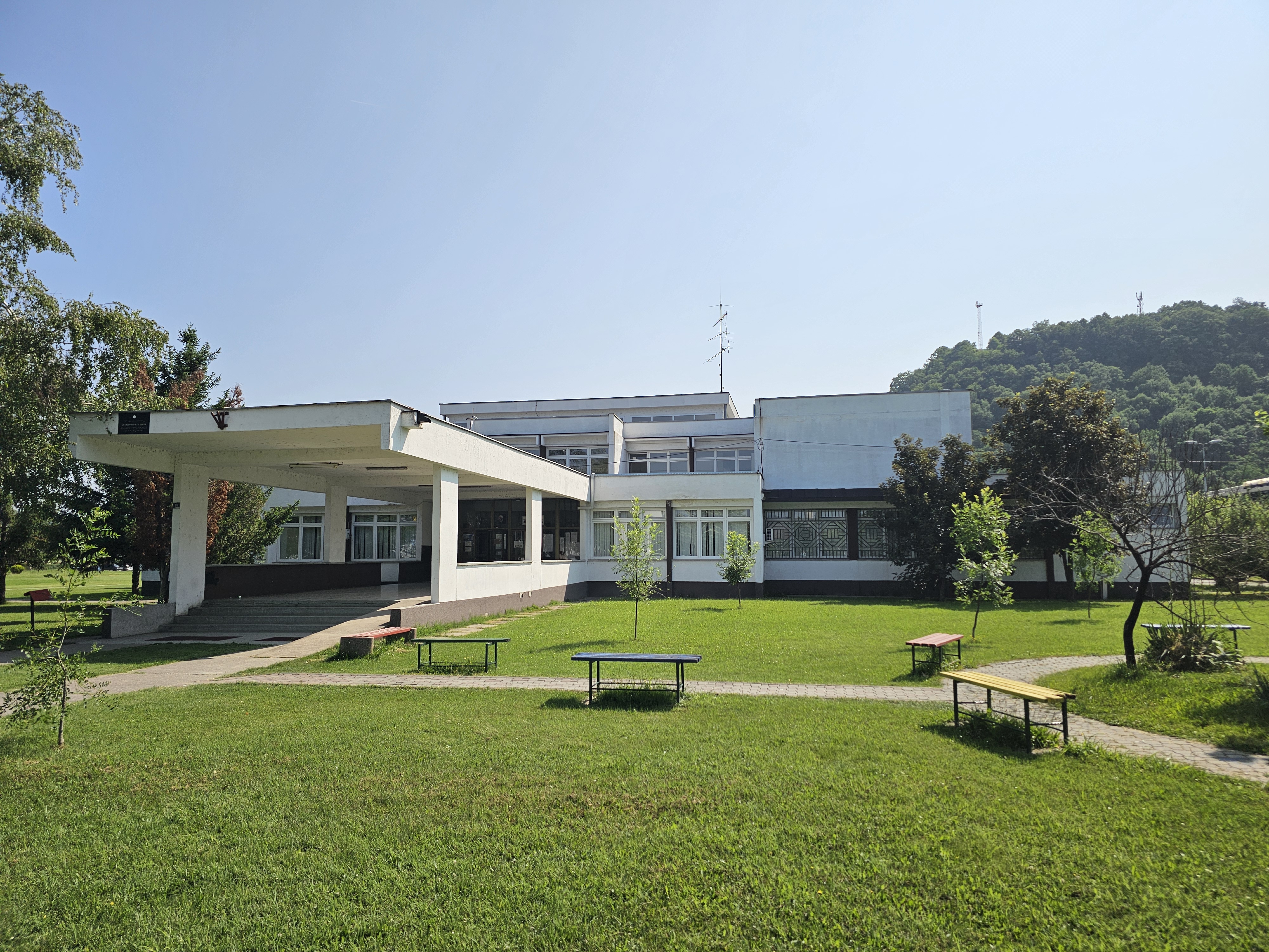 Srednjoškolski centar iz Ugljevika: Poziv učenicima za upis 