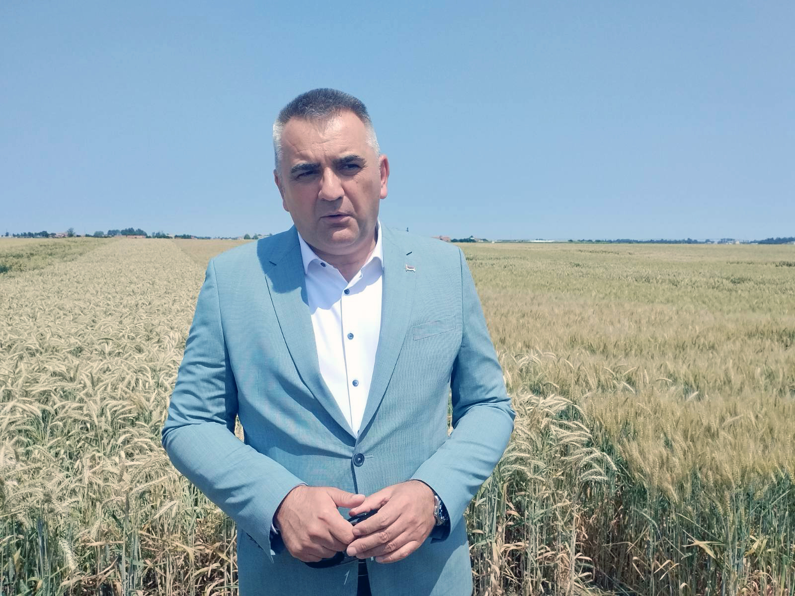 Minić u Bijeljini: Prosječan rod i kvalitet pšenice, moguća cijena od 30 do 32 feninga