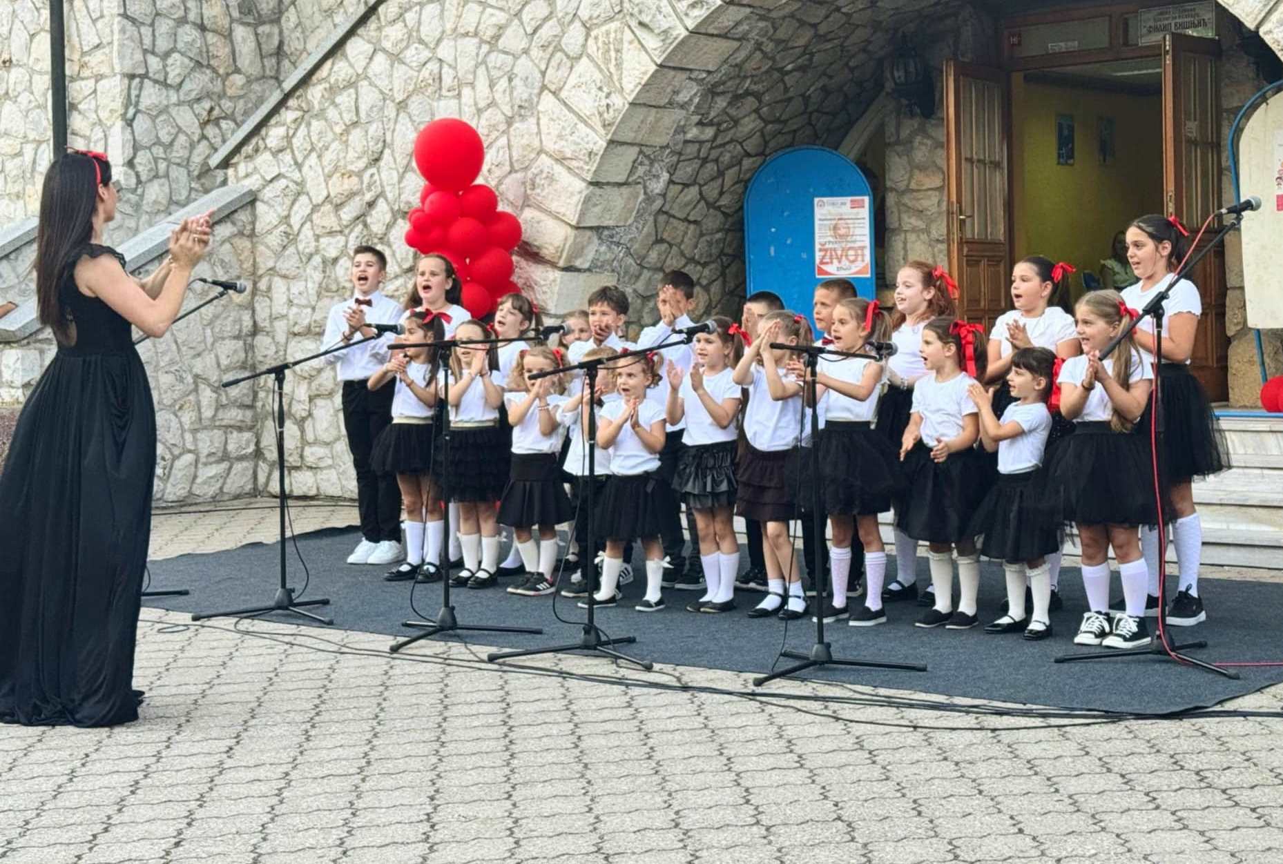 „Zvjezdice“ priređuju muzičko veče pod vedrim nebom u Ugljeviku