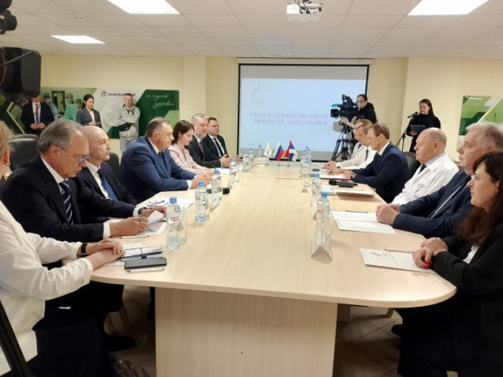 Rusija: Delegacija Srpske u posjeti onkološkom centru