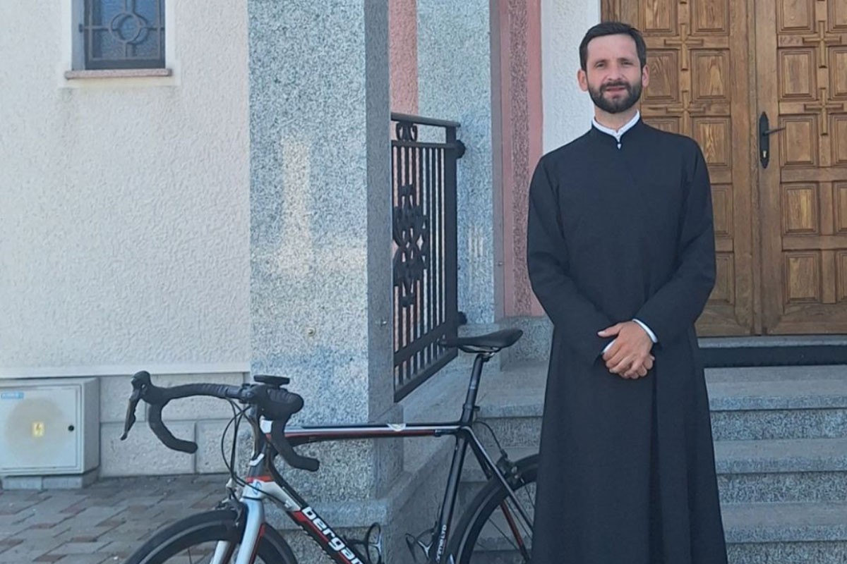 Sveštenik Stanko Ćelić prvak Srpske u biciklizmu