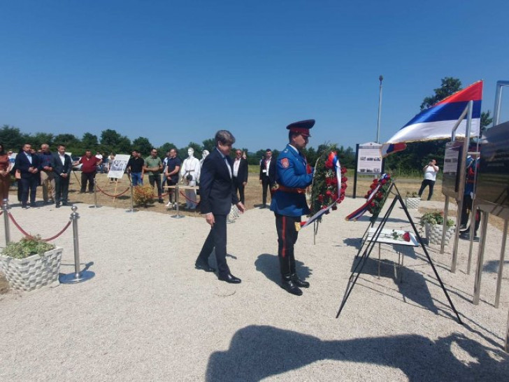 Rod Blagojević obišao aerodrom kod Doboja sa kog su spašavani američki piloti