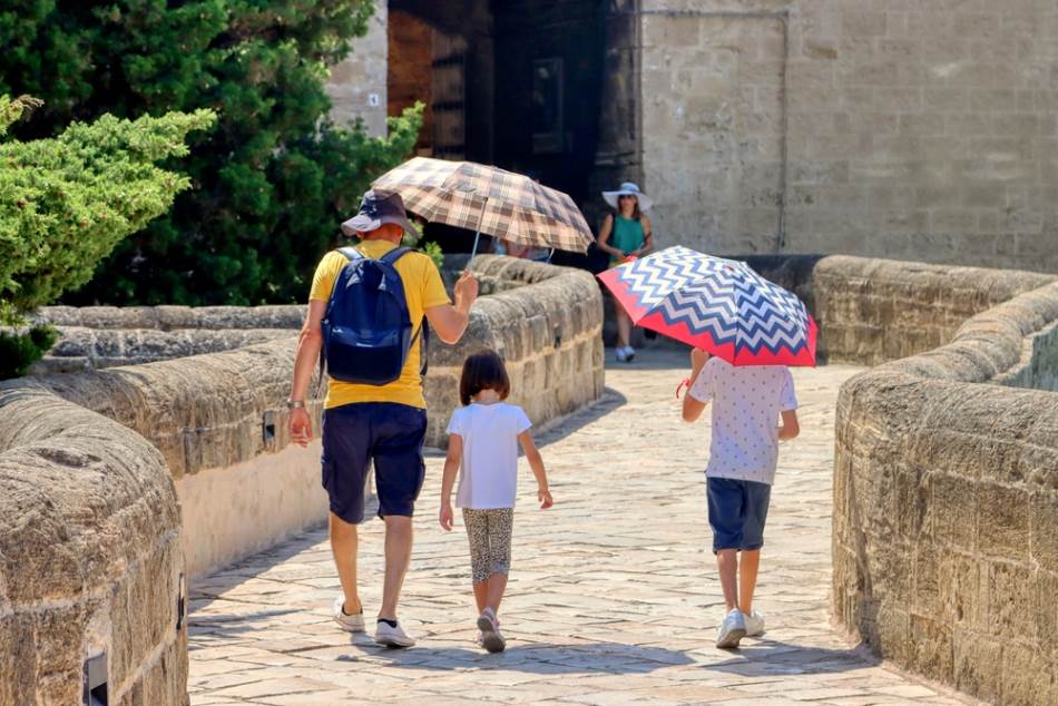 U Turskoj temperatura preko 40 stepeni, u Norveškoj minus: Evo gdje je skoro 50°C
