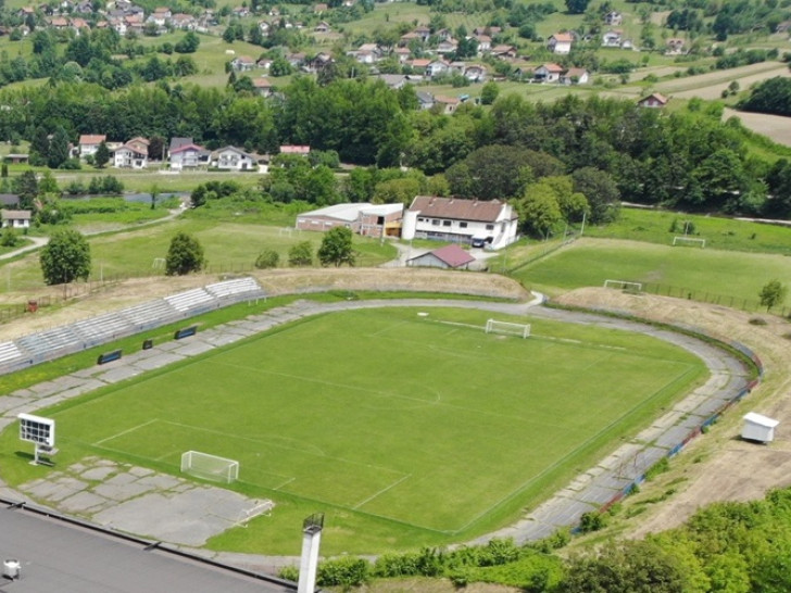 Skupština Grada Teslića održaće se na stadionu: Mogu da prisustvuju i građani