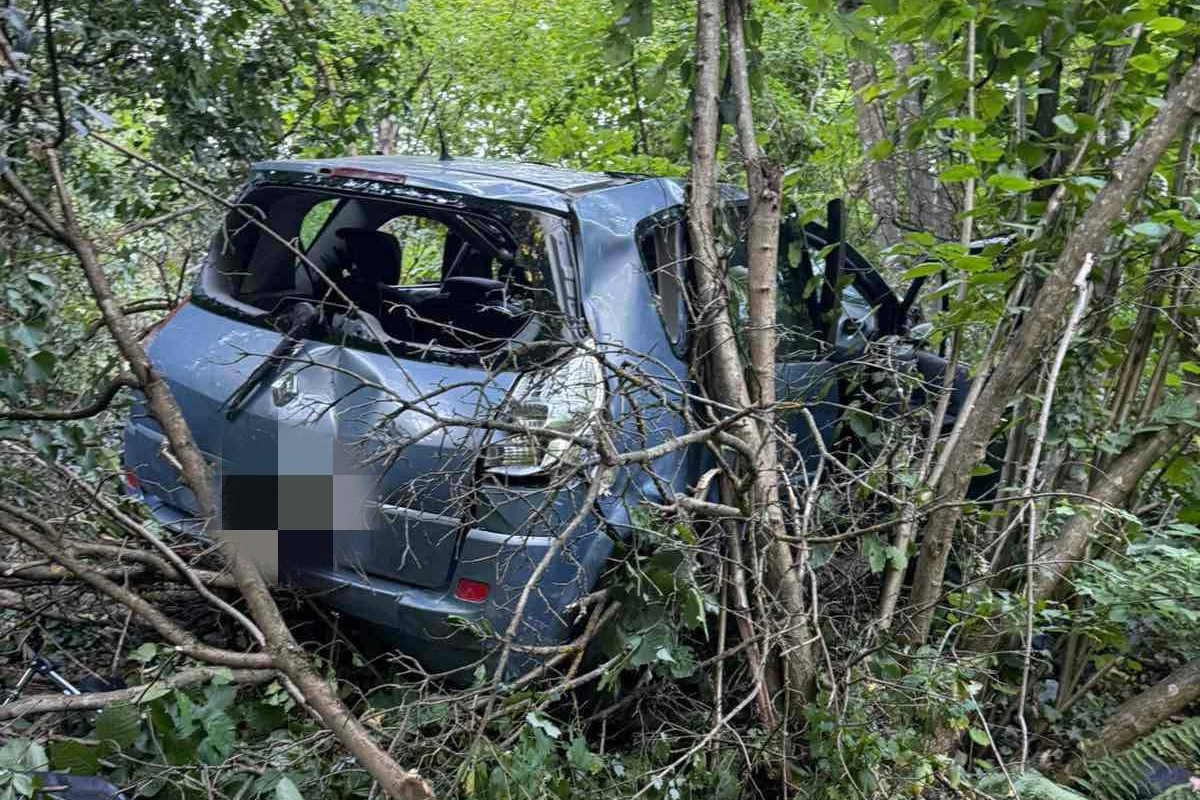 Detalji nezgode u Banjaluci: Maloljetnici sletjeli u provaliju