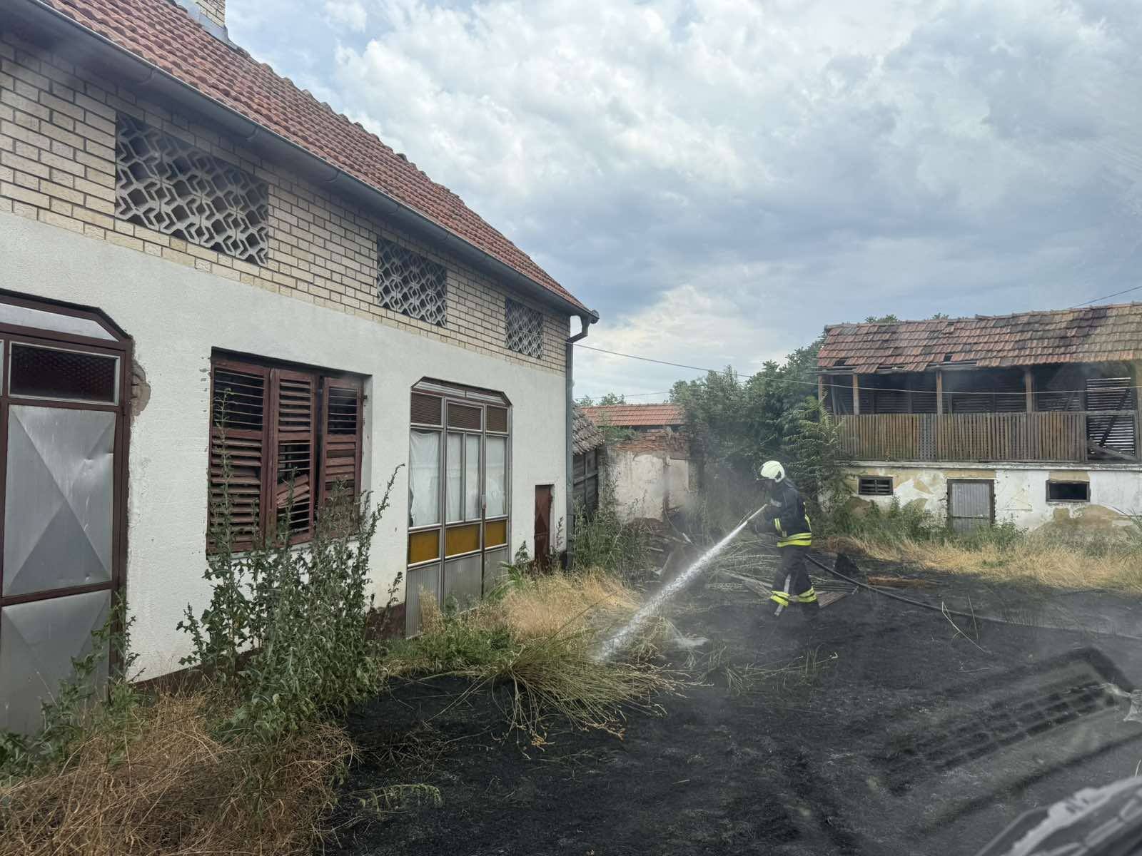 Ugašeno 25 požara u Semberiji