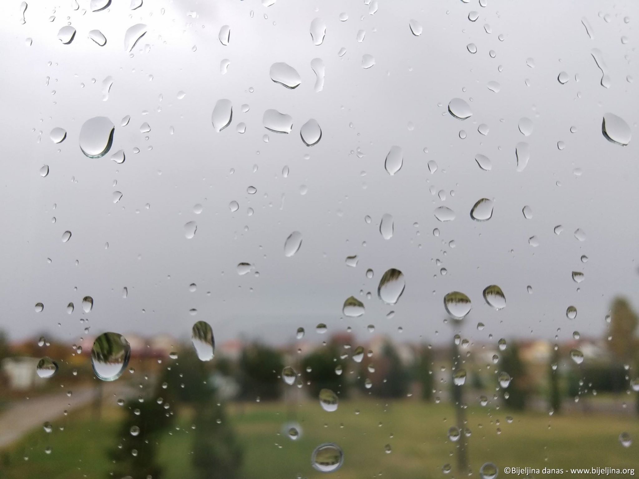 Širom BiH upaljen žuti meteoalarm "Moguće su oluje sa grmljavinom"
