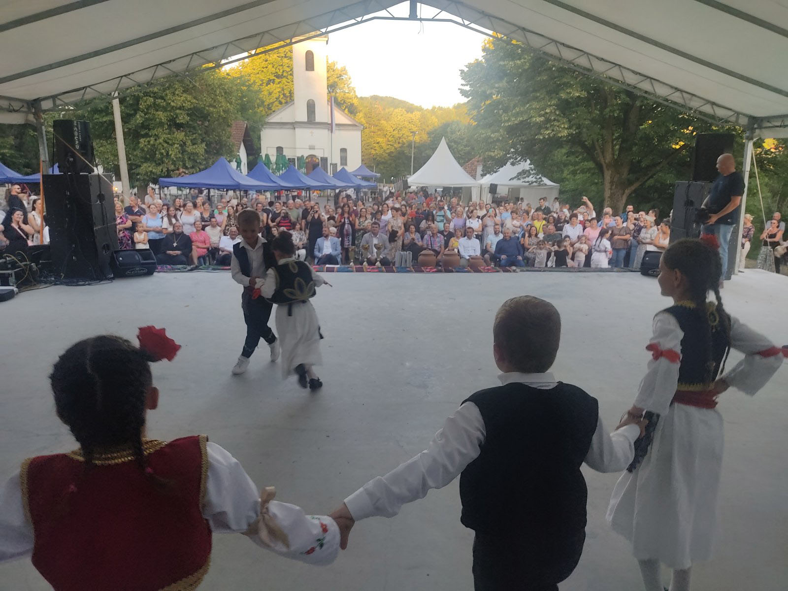 "Dani dijaspore" u Loparama: Tradicija i veze srpske dijaspore i zavičaja