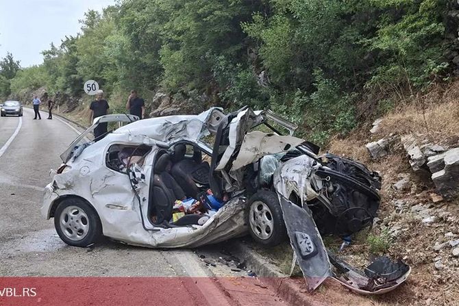 Tragedija na putu Bileća - Trebinje - poginule dvije djevojke iz Srbije