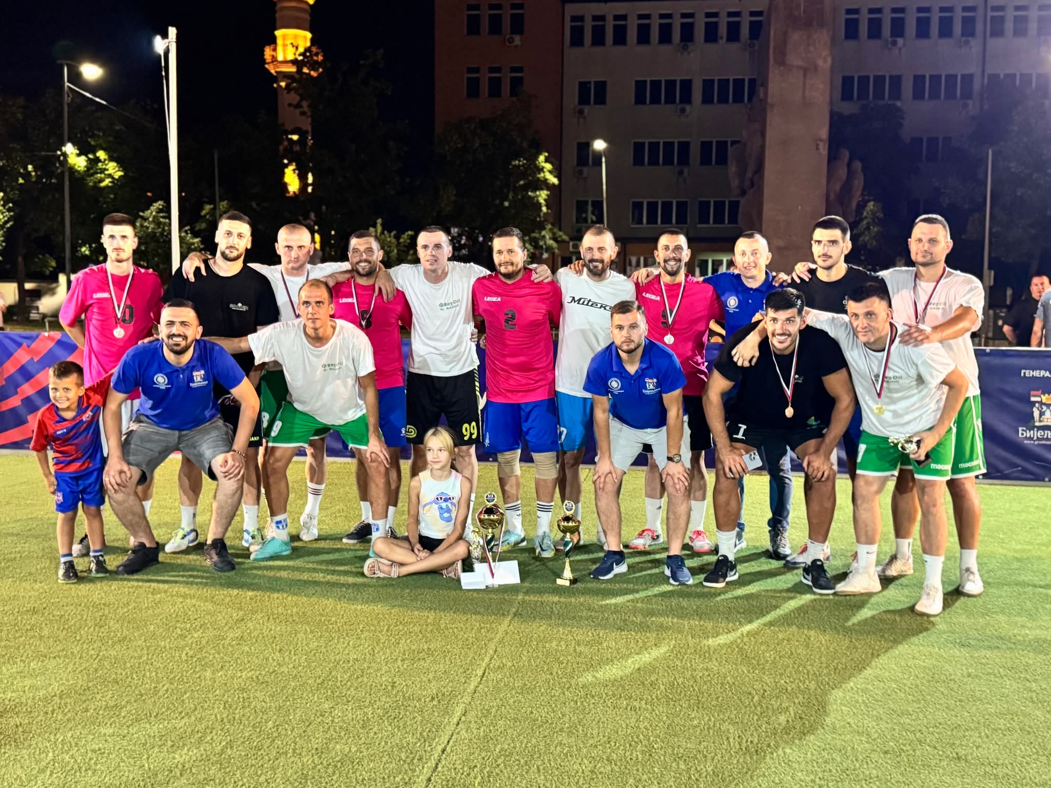 Završen prvi turnir "3×3 Mini Futsal Bijeljina 2025": Sport i humanost na terenu