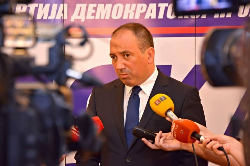 Crnadak: PDP da poništi odluku o bojkotu prijevremenih izbora