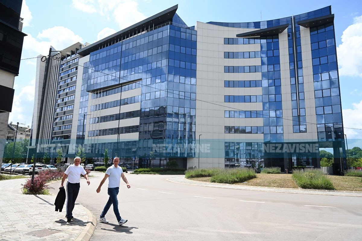 Pravobranilaštvo BiH traži obustavu kupovine zgrade za UIO u Banjaluci