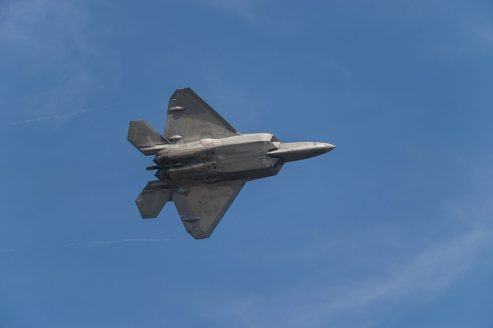 Američki lovci "F-22" ispratili avion ruskog predsjednika
