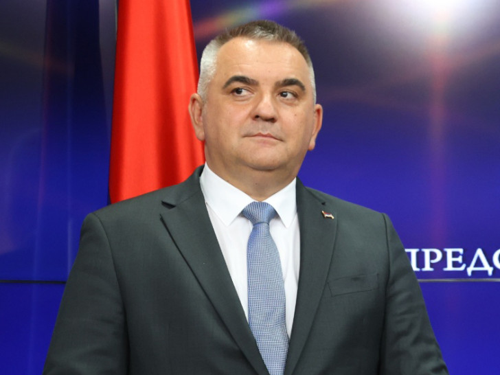 Minić: Mijenjaću one koji ne budu radili