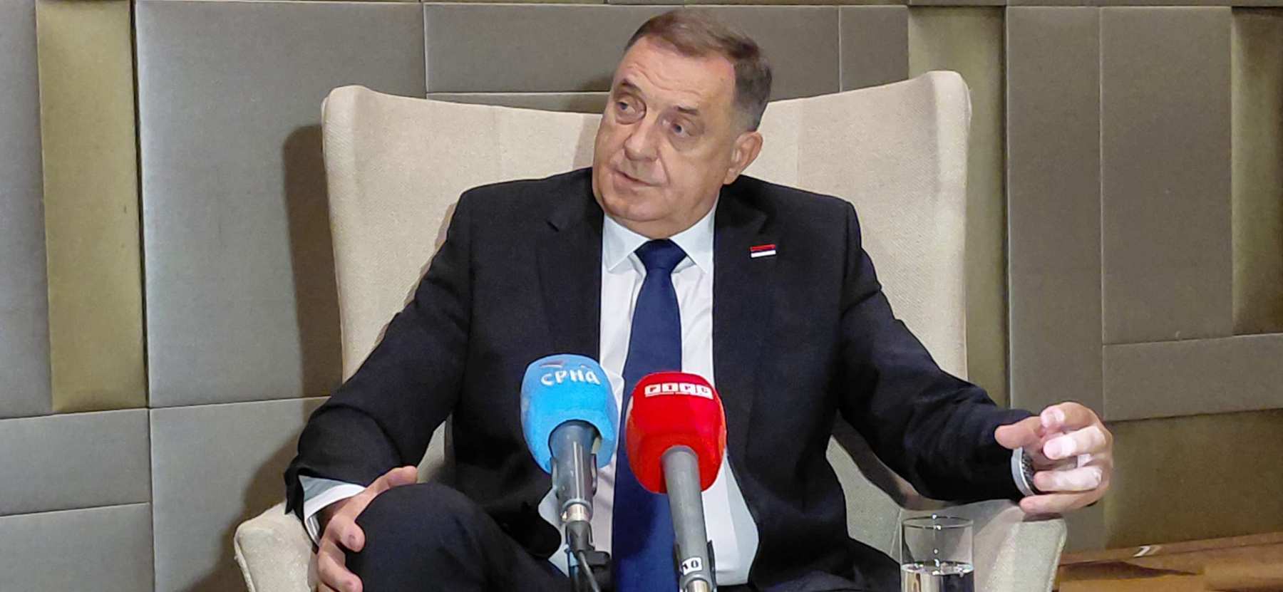 Dodik: Nelegalni su Nikšić i njegova Vlada