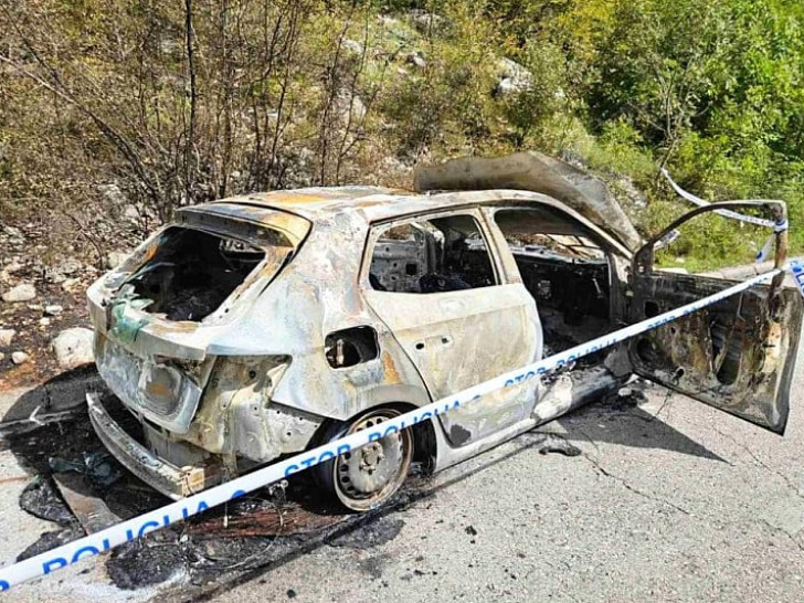 Mostar: Taksi se zapalio tokom vožnje, vozač preminuo